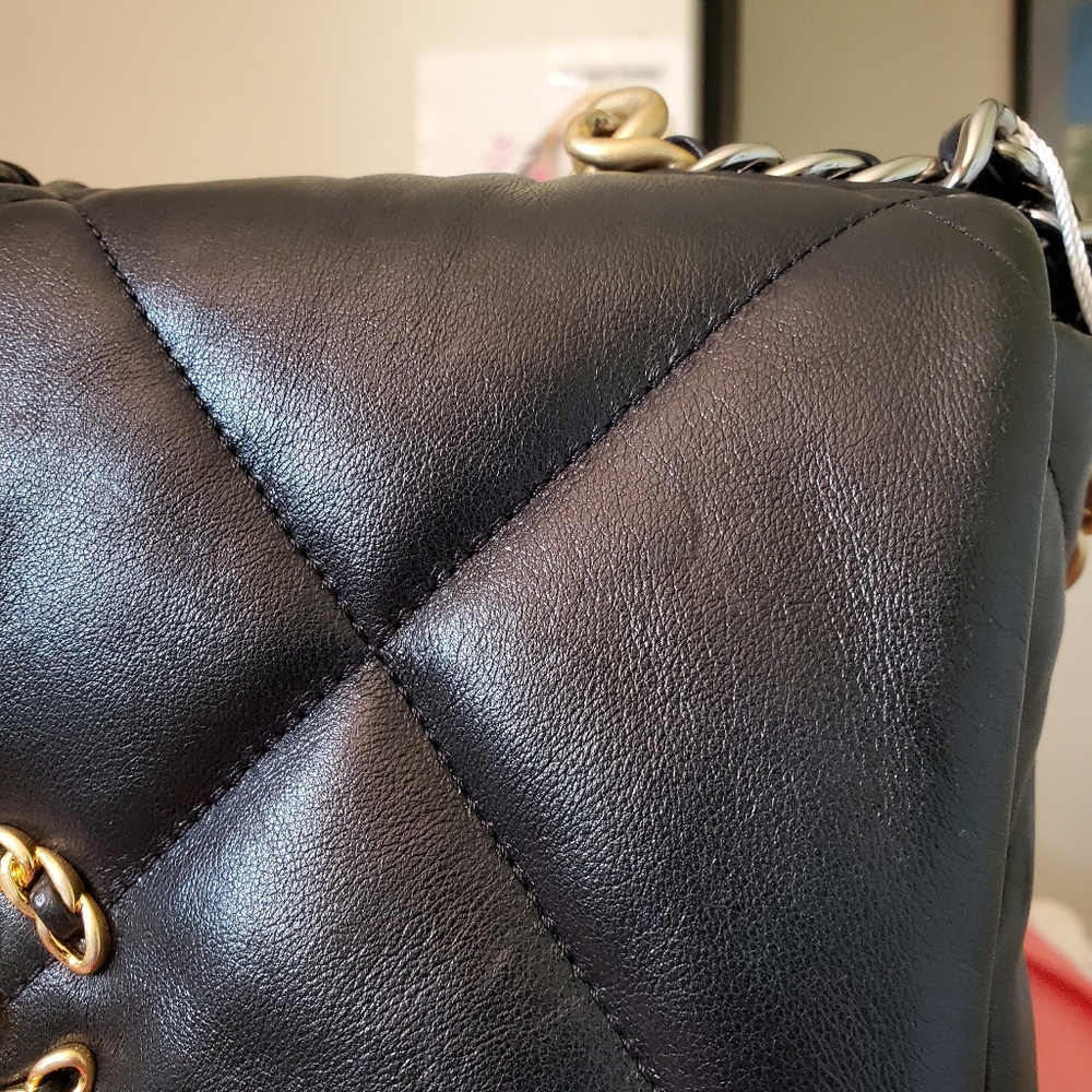 Chanel 19 flap black mixed hard ware small bag - Picture 6 of 13